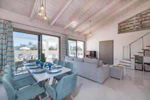 Posezení v ubytování Villa Levanta by Villa Plus