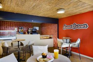 Напитки в VIVA Cala Mesquida Resort & Spa