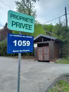 Foto de la galeria de Charmant Duplex, vue magnifique a Morillon