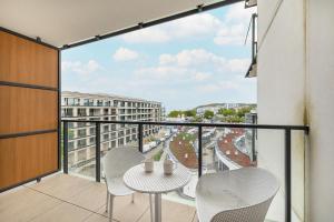 Balkón alebo terasa v ubytovaní Aquamarina Prima Studio by the BEACH by Noclegi Renters