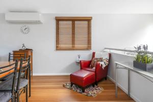 Long BeachにあるOLD 3-Bed Seaside Serenity Escape at Long Beachのギャラリーの写真 +22枚の写真