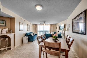 Posezení v ubytování Ocean Bay Club 1201