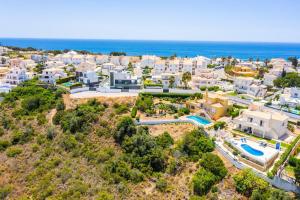 an aerial view of a resort and the ocean at Villa Vista Marina in Albufeira