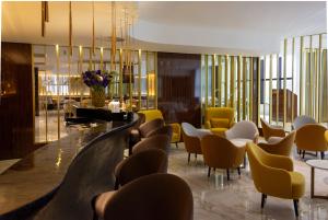 VIP Executive Suites do Marquês Hotel的休息区