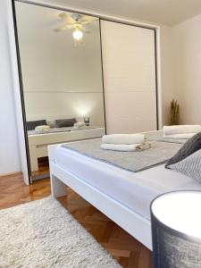 Fotografie z fotogalerie ubytování Charming Old Town Apartment v Šibeniku + 37 fotografií