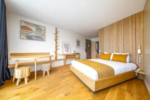 Gallery image of Hôtel Ecolodgee in Chasseneuil-du-Poitou