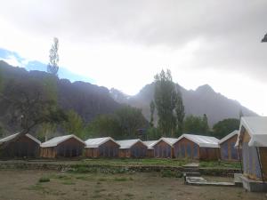 山景或在豪华帐篷看到的山景