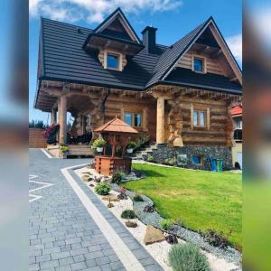 Κήπος έξω από το Domek na Wierchu Bukowiny