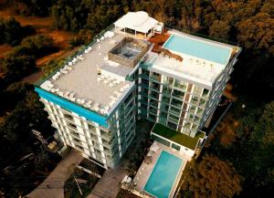 Bazén v ubytovaní Oceanstone Resort by Lofty alebo v jeho blízkosti