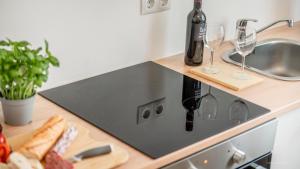 Kuchyň nebo kuchyňský kout v ubytování WineDesign Boxspring 8 Pers BASF Nähe Ludwigshafen und Mannheim