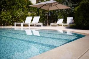 Afbeelding uit fotogalerij van Villa D'Aprile Exclusive Luxury Villa with pool, Jacuzzi, SPA in Castellana Grotte