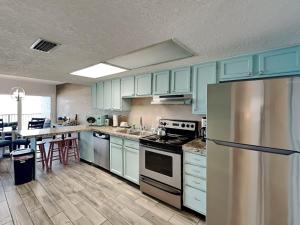 Dapur atau dapur kecil di Beachcomber 403