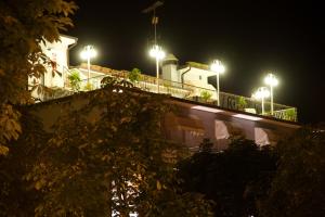 Fotografie z fotogalerie ubytování Hotel Ristorante Commercio v destinaci Salò