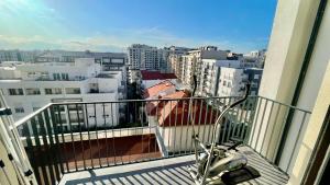 Photo de la galerie de l'établissement SUNNY HILL APARTMENT Pristina Kosovo, à Pristina 9 autres photos