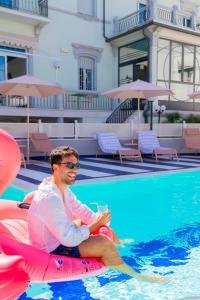 The swimming pool at or close to Hotel Belvedere Rimini
