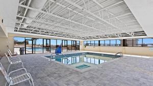 Bazén v ubytování SunDestin Resort Unit 1718 nebo v jeho okolí
