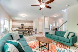 Gallery image of 2 Mi to Lake Access Pet-Friendly Bumpass Retreat! in Bumpass +28 photos
