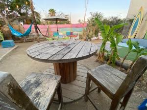 Balkón nebo terasa v ubytování Aloha Surf Hostel