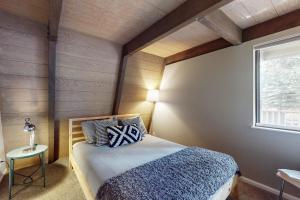 Letto o letti in una camera di Sunshine in Sunriver