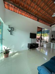 Televisyen dan/atau pusat hiburan di Casa de campo aldeia - pe +29 gambar