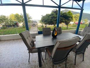 Балкон или терраса в Aphrodite Apartments