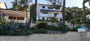 Imagen de la galería de Apartments & Rooms Bianca, en Mali Lošinj