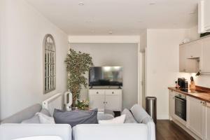 Istumisnurk majutusasutuses Cotswold Luxury Coach House - ideal for couples, w/ EV charging