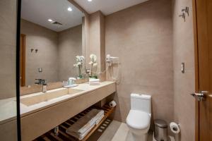 Un baño de Hacienda Samana Bay Hotel