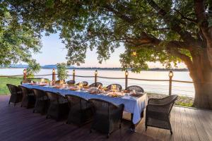 A restaurant or other place to eat at Mopani Safari Lodge