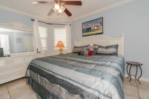 Postel nebo postele na pokoji v ubytování A Beachside Retreat + 20 fotografií