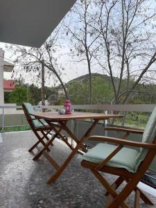 Gallery image of Komi Beach Condo with 3 Bedrooms in Chios