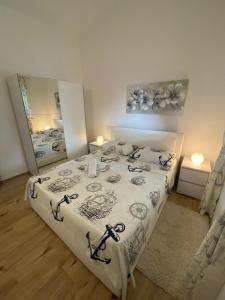 Posteľ alebo postele v izbe v ubytovaní Apartment Megy