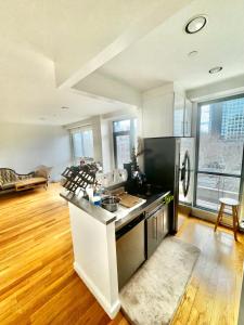 Μια τηλεόραση ή/και κέντρο ψυχαγωγίας στο Delancey Tower