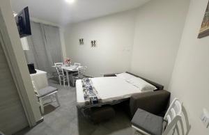 Postel nebo postele na pokoji v ubytování ACRONE GUEST HOUSE Centro Città (Locazione Turistica)
