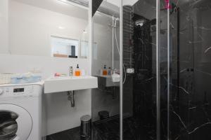 Ένα μπάνιο στο Sarmacka 27 studio 3-close to Medicover and Paley +32 φωτογραφίες