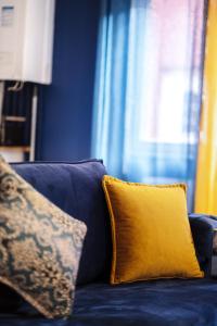 Un lugar para sentarse en Appart hôtel le 8 La Suite - parking gratuit -