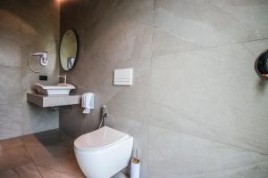 Foto dalla galleria di Atrium Hotel a Tirana Altre 27 foto