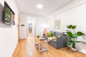 Modern Apartments in Palermo - by BueRentals的电视和/或娱乐中心