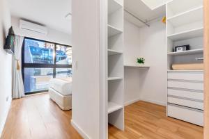 Modern Apartments in Palermo - by BueRentals的厨房或小厨房