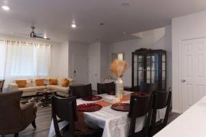 Χώρος καθιστικού στο Hope Rental