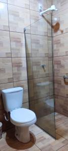 A bathroom at Hotel Alvorada