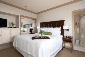 Uma cama ou camas num quarto em Hotel Bellwether on Bellingham Bay
