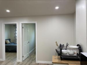 Gallery image of Fast internet free parking laundry and cooking nice home in Barrie