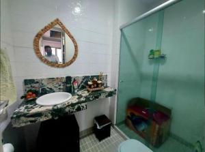 Salle de bains dans l'établissement Apartamento Luxo