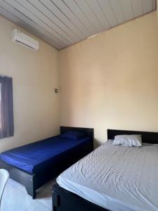 Afbeelding uit fotogalerij van KBI Hostel in Ternate +29 foto's