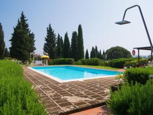 Bazén v ubytování Montaione Oasis Shared Villa nebo v jeho okolí