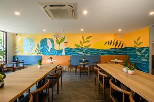 Зона вітальні в FIRST Studio Hotel Da Nang