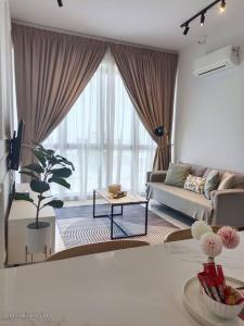 Χώρος καθιστικού στο The Family Troika - 1 Bedroom - +19 φωτογραφίες