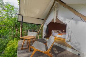 Ein Garten an der Unterkunft Camani Glamping