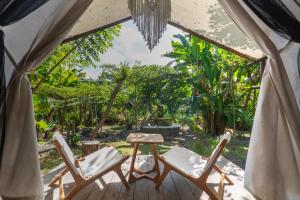 Ein Garten an der Unterkunft Camani Glamping